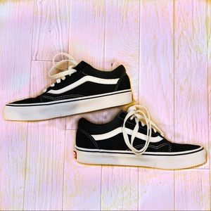 Low top Old school vans